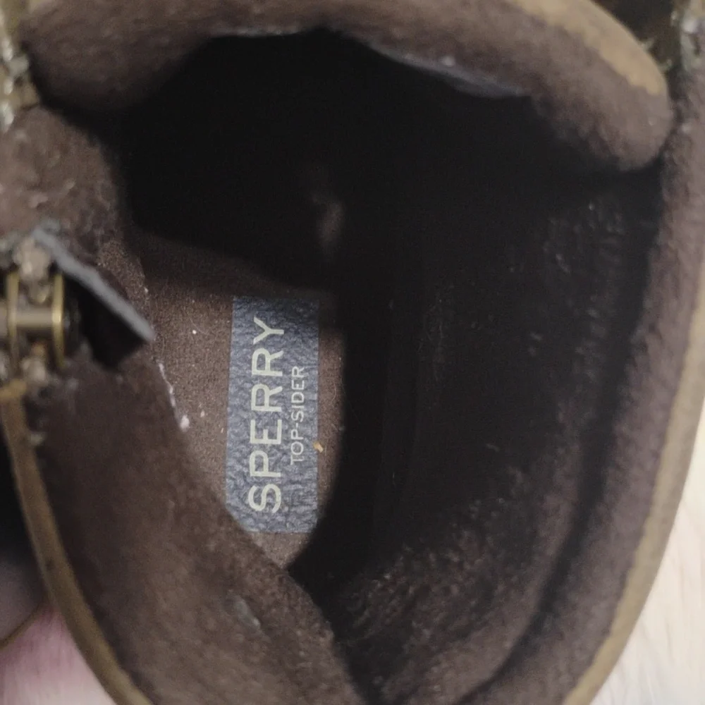 (X-102) SALE! Sperry Saltwater Duck Boots Sz.8 Hardly Worn